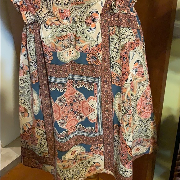 ❤️❤️❤️SALE!! BCBG MINI DRESS SMALL - Picture 3 of 8